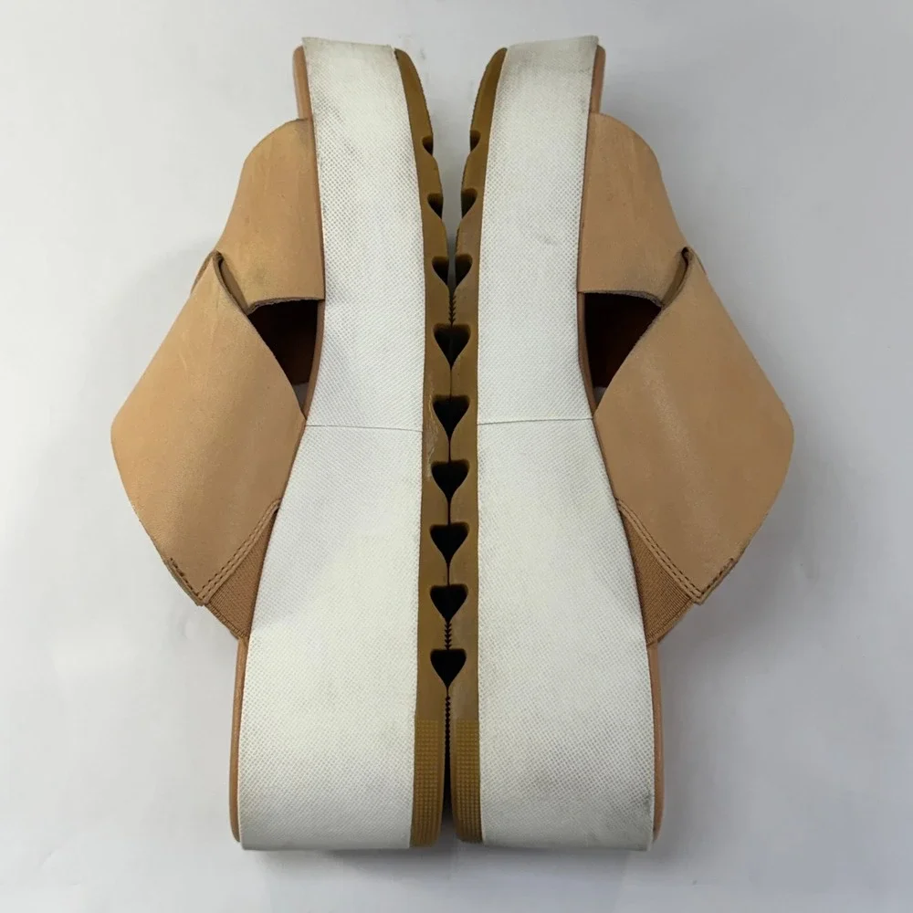 Sorel Cameron Flatform Sandal Womens 8.5 Tan Beige Leather Crisscross Boho Slide